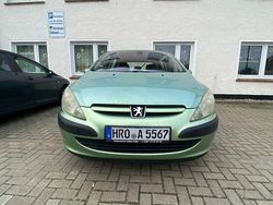 Grün Gebraucht 2004 Peugeot 307 Limousine | 1.200 € (Fairer Preis)