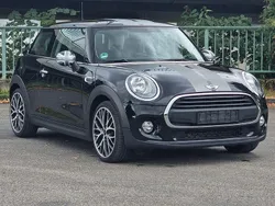 Schwarz Gebraucht 2015 Mini ONE Kleinwagen | 7.999 € (Fairer Preis)