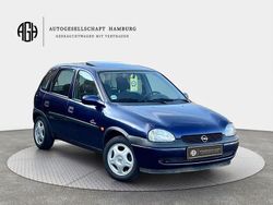 Blau Gebraucht 1997 Opel Corsa Limousine | 3.993 €