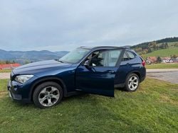 Blau Gebraucht 2013 BMW X1 SUV | 10.000 € (Guter Preis)