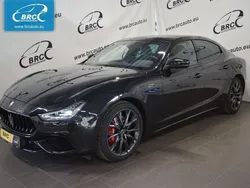 Schwarz Gebraucht 2023 Maserati Ghibli GT Coupé | 63.900 € (Superpreis)