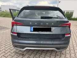 Grau Gebraucht 2020 Skoda Kamiq Style SUV | 18.100 € (Fairer Preis)