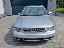 Silber Gebraucht 1997 Audi A4 Limousine | 999 € (Guter Preis)
