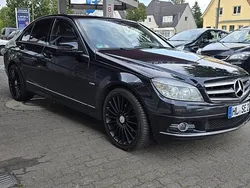Schwarz Gebraucht 2010 Mercedes C200 Limousine | 8.900 €