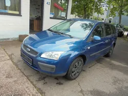 Blau Gebraucht 2006 Ford Focus Fun X Limousine | 1.750 € (Guter Preis)