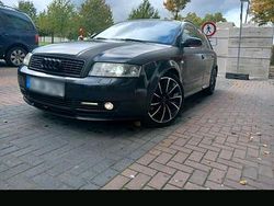 Schwarz Gebraucht 2003 Audi A4 Kombi | 2.500 € (Fairer Preis)