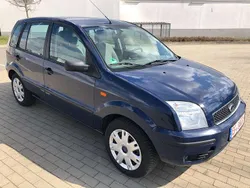 Blau Gebraucht 2004 Ford Fusion Limousine | 4.650 € (Teuer)