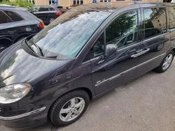 Grau Gebraucht 2014 Peugeot 807 Style Van / Kleinbus | 9.999 € (Teuer)