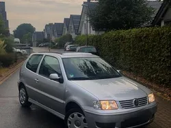 Silber Gebraucht 2001 VW Polo Kleinwagen | 1.200 € (Guter Preis)