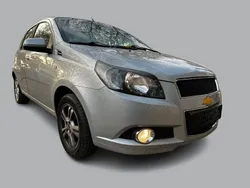 Silber Gebraucht 2011 Chevrolet Aveo LT Kleinwagen | 3.990 € (Fairer Preis)