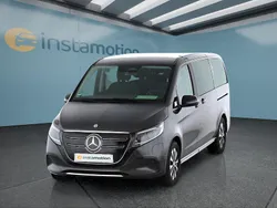 Grau Gebraucht 2025 Mercedes EQV300 Van / Kleinbus | 61.449 €
