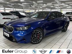 Marina bay blau metallic Gebraucht 2025 BMW M5 Sport Line Limousine | 126.875 €