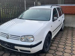 Weiß Gebraucht 2003 VW Golf IV Basis Kombi | 1.000 € (Guter Preis)