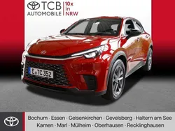 Rot Neu 2024 Lexus LBX SUV | 29.789 € (Fairer Preis)