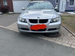 Silber Gebraucht 2008 BMW 318 Limousine | 2.600 € (Superpreis)