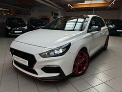 Weiß Gebraucht 2018 Hyundai i30 N Performance Limousine | 21.990 € (Fairer Preis)