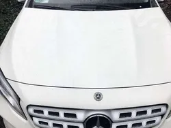 Weiß Gebraucht 2017 Mercedes GLA200 Urban SUV | 19.500 € (Guter Preis)