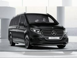 Schwarz (obsidianschwarz metallic) Neu 2025 Mercedes V300 AMG line Van / Kleinbus | 118.194 €
