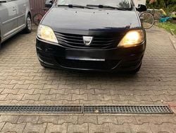 Blau Gebraucht 2011 Dacia Logan Limousine | 1.200 € (Superpreis)