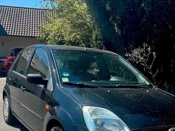 Schwarz Gebraucht 2005 Ford Fiesta Kleinwagen | 1.050 €
