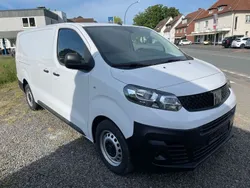 Weiß Gebraucht 2023 Fiat Scudo Basis Van / Kleinbus | 21.890 € (Fairer Preis)