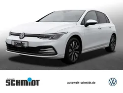 Pure white Gebraucht 2024 VW Golf VIII Move Limousine | 22.350 € (Guter Preis)