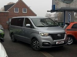 Grau Gebraucht 2019 Hyundai H-1 Premium Van | 28.999 € (Etwas zu teuer)