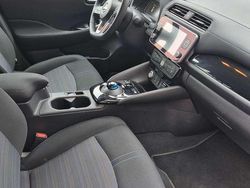 Grau Gebraucht 2020 Nissan Leaf N-Connecta Kleinwagen | 15.700 € (Fairer Preis)