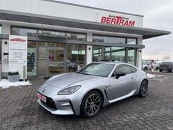 Shimmering silver Gebraucht 2023 Toyota GR86 PURE Coupé | 36.490 € (Guter Preis)