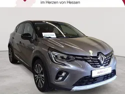 Grau Gebraucht 2022 Renault Captur Initiale Paris SUV | 21.989 € (Fairer Preis)