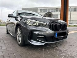 Grau Gebraucht 2021 BMW 118 M Sport Kleinwagen | 19.700 € (Guter Preis)