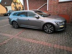 Grau Gebraucht 2019 Renault Talisman Initiale Paris Kombi | 17.500 € (Guter Preis)