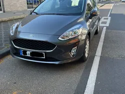 Grau Gebraucht 2018 Ford Fiesta Cool & Connect Kleinwagen | 10.700 € (Fairer Preis)