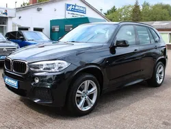 Black sapphire metallic (metallic) Gebraucht 2016 BMW X5 M Sport SUV | 22.499 € (Guter Preis)