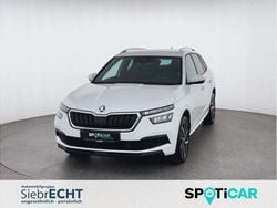 Weiß (metallic) Gebraucht 2021 Skoda Kamiq Style SUV | 23.970 € (Fairer Preis)