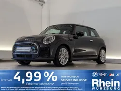 Midnight black metallic Gebraucht 2022 Mini Cooper SE Kleinwagen | 17.330 € (Guter Preis)