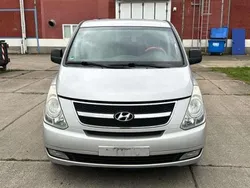 Silber Gebraucht 2008 Hyundai H-1 Van / Kleinbus | 9.250 € (Fairer Preis)