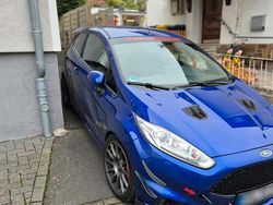 Blau Gebraucht 2016 Ford Fiesta ST Kleinwagen | 17.500 €