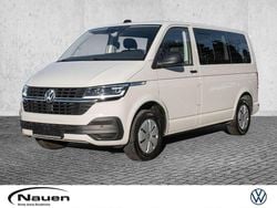 Ascotgrau Gebraucht 2024 VW Caravelle Trendline Van / Kleinbus | 43.590 € (Guter Preis)