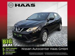 Black (m) Gebraucht 2015 Nissan Qashqai Visia SUV | 9.480 € (Guter Preis)