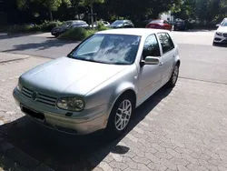 Silber Gebraucht 2003 VW Golf IV Trendline Limousine | 2.000 € (Guter Preis)