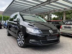 Schwarz Gebraucht 2019 VW Sharan Highline Van / Kleinbus | 24.899 € (Fairer Preis)
