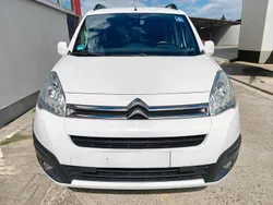 Weiß Gebraucht 2016 Citroën Berlingo Van / Kleinbus | 8.500 € (Fairer Preis)