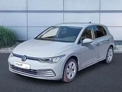 Grau Gebraucht 2020 VW Golf VIII Life Limousine | 17.490 € (Fairer Preis)