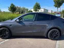 Schwarz Gebraucht 2022 Tesla Model Y Long Range SUV | 28.900 € (Guter Preis)