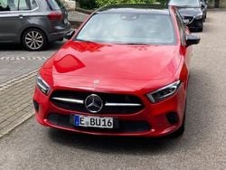 Rot Gebraucht 2019 Mercedes A180 Limousine | 20.000 € (Guter Preis)
