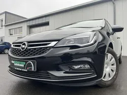 Schwarz Gebraucht 2018 Opel Astra Business Kombi | 13.460 € (Fairer Preis)