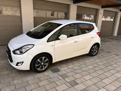 Weiß Gebraucht 2016 Hyundai ix20 Classic Van / Kleinbus | 6.500 € (Guter Preis)