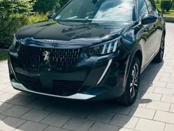 Schwarz Gebraucht 2023 Peugeot 2008 GTi SUV | 19.000 € (Superpreis)