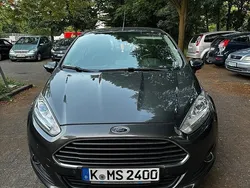 Grau Gebraucht 2016 Ford Fiesta SYNC Edition Kleinwagen | 4.850 € (Guter Preis)
